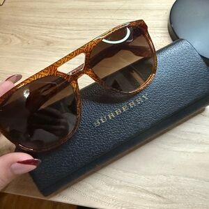 Burberry sunglasses